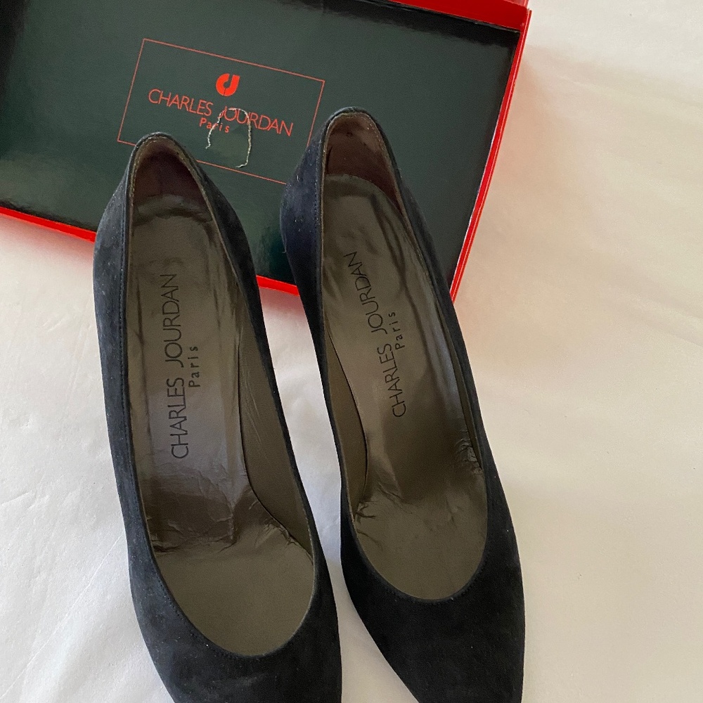 Black Charles Jordan Heels